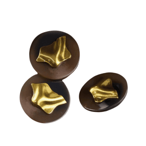 Gold metal buttons in coffee and beige tones with a raised gold centerpiece and faux-horn resin base, decorative shank buttons for jackets and blazers