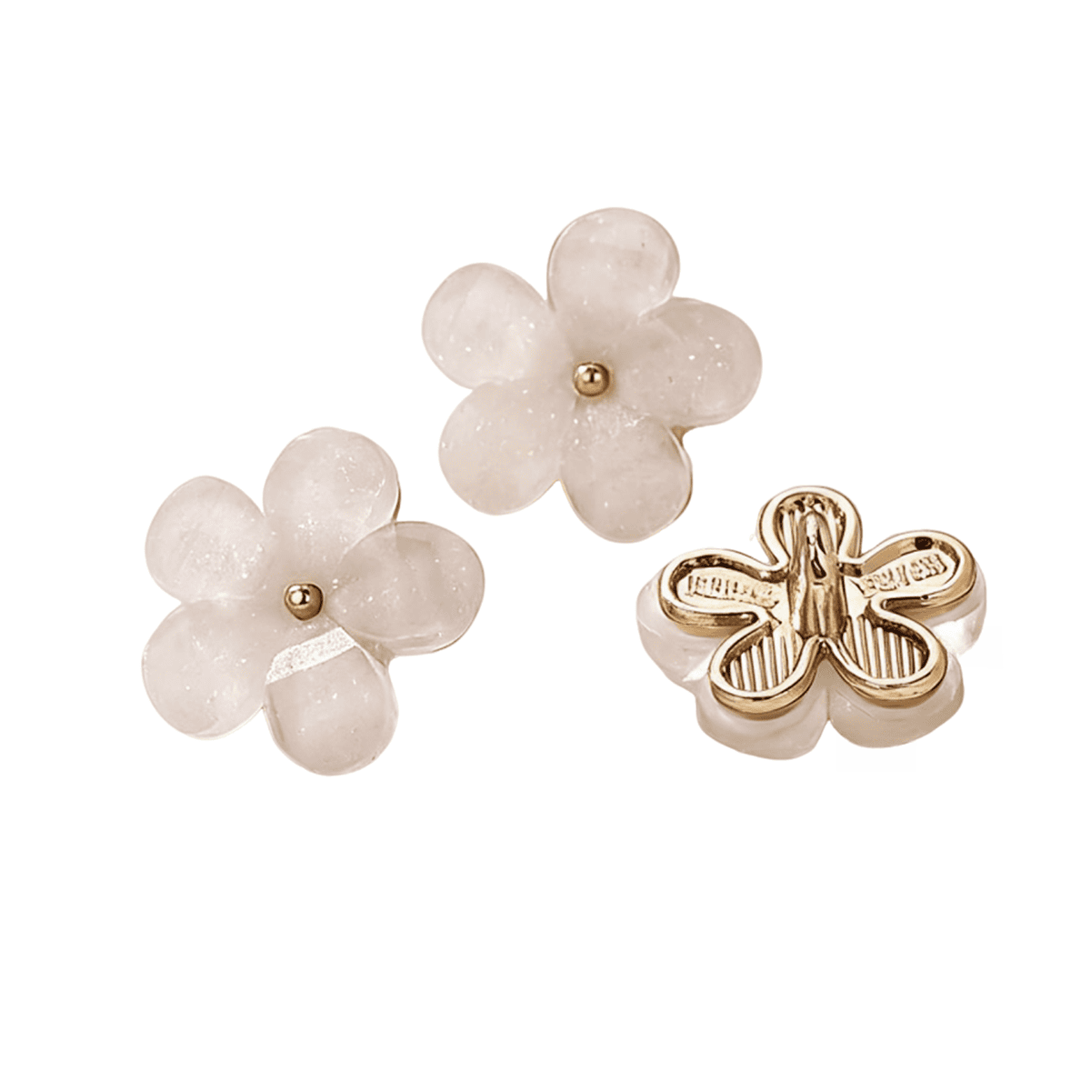 Cherry blossom flower buttons with white petals and a gold-tone metal center, 15mm, for cardigans and DIY sewing