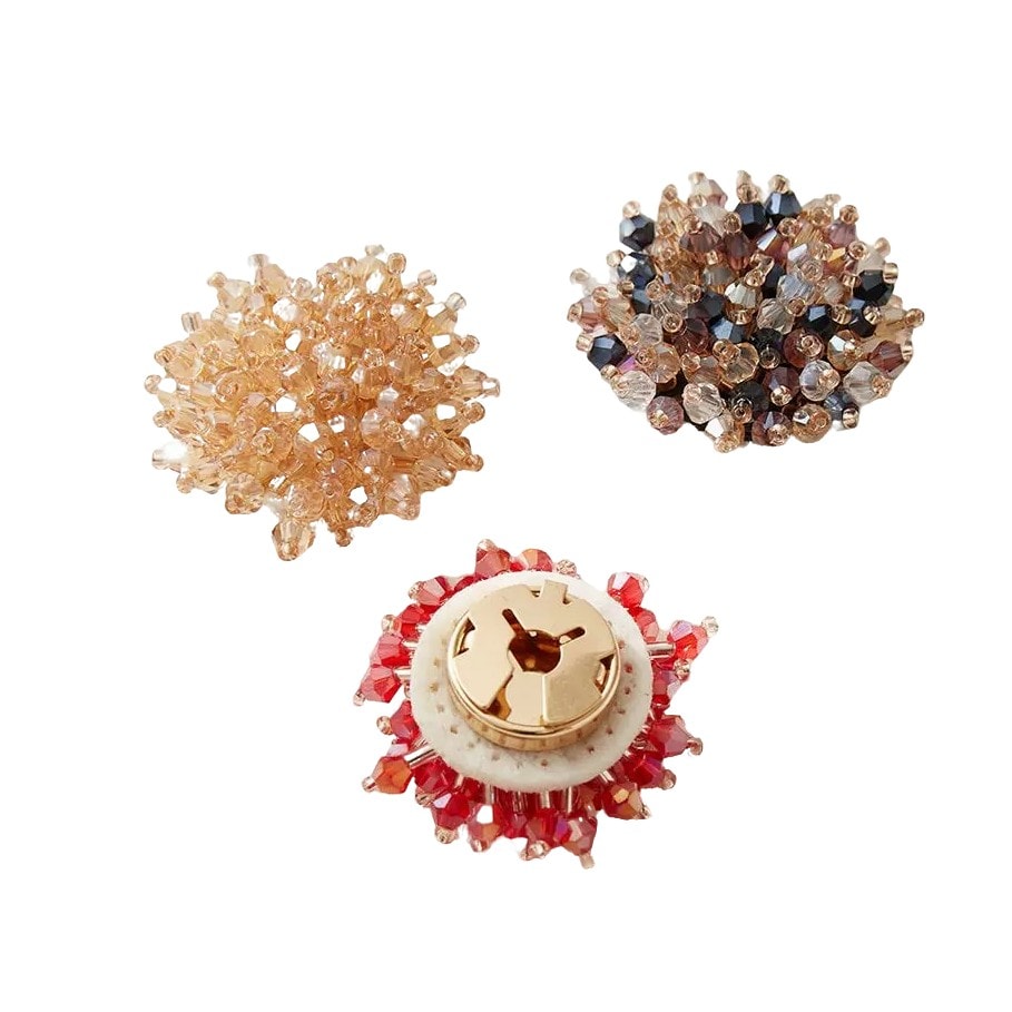 Champagne French cuff flower button cover, warm champagne beaded flower clusters on a gold-tone metal base